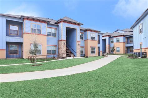 studio apartments in laredo tx|laredo tx apartments cheap.